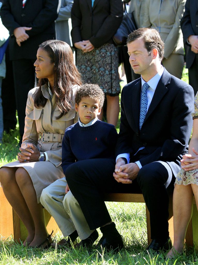 Los príncipes Maximiliano y Angela de Liechtenstein con su hijo Alfonso  en 2006