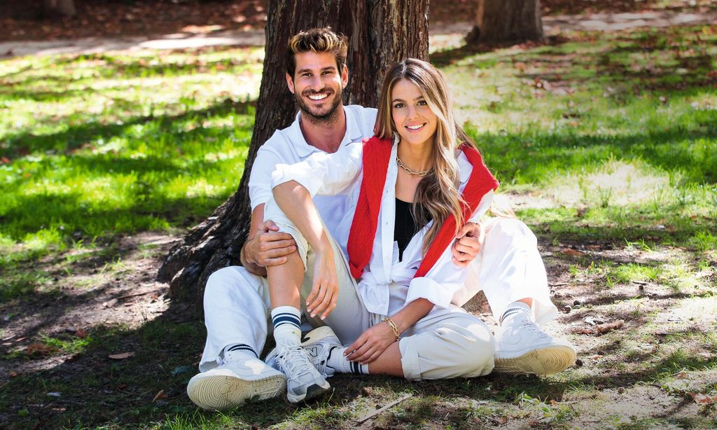 Cesc Escola y Marta Verona HOLA 4135
