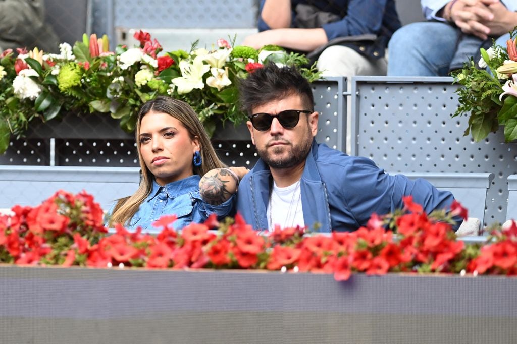 Pablo López y su novia Laura Rubio
