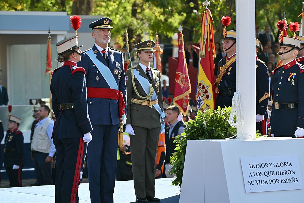 El rey Felipe VI de España y la princesa Leonor rinden homenaje a los soldados caídos 