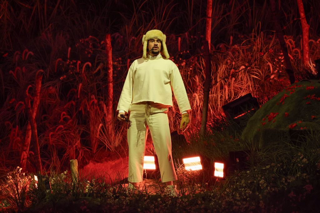  Bad Bunny en el primer show de su residencia "No Me Quiero Ir De Aqui", en el Coliseo de Puerto Rico José Miguel Agrelot.