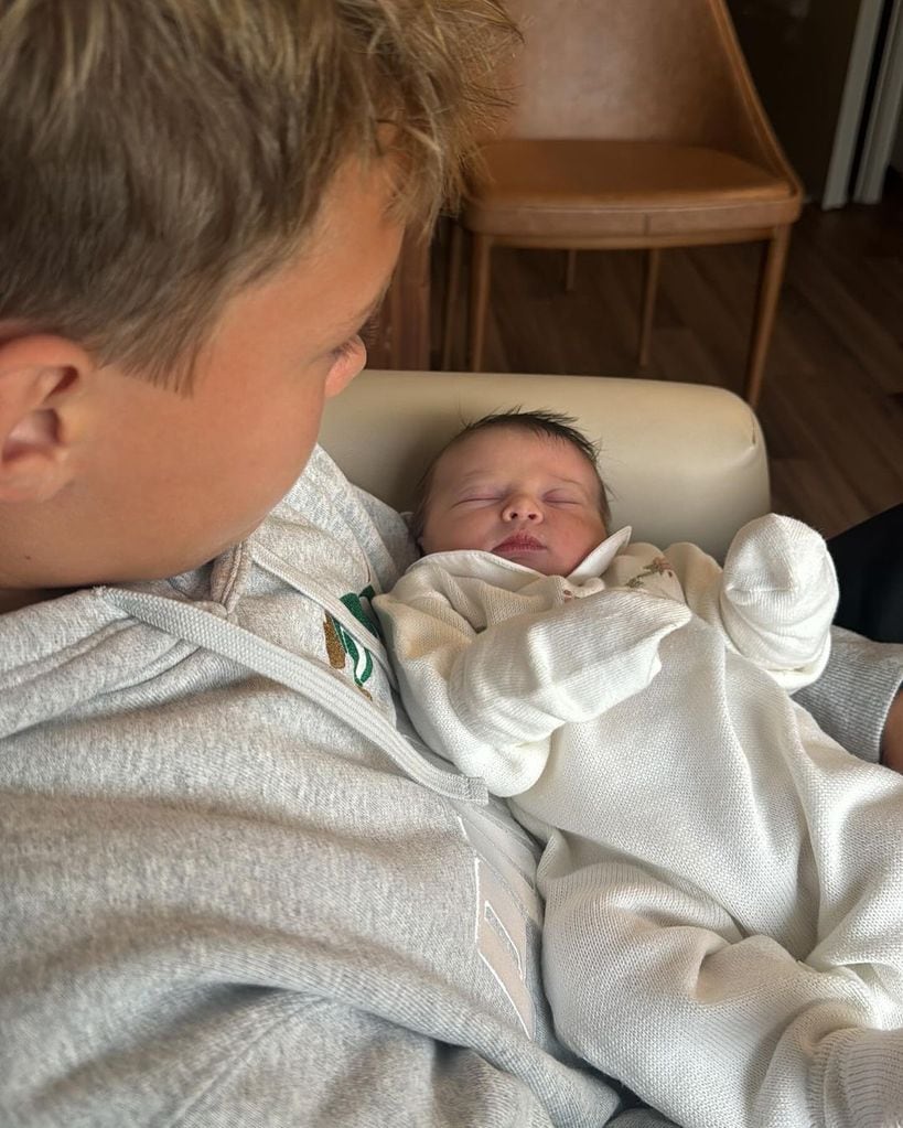 Davi Lucca da Silva Santos con su hermana Helena. Julio 2024. Brasil