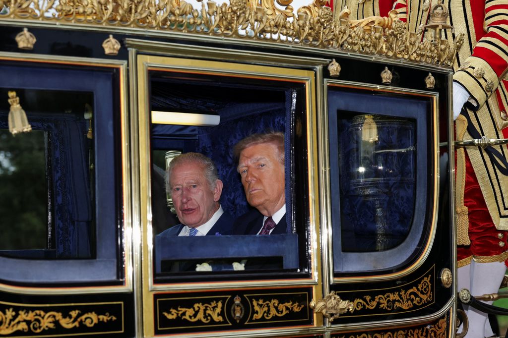 El rey Carlos III y Donald Trump viajaron en el mismo carruaje durante la procesión al Castillo de Windsor.