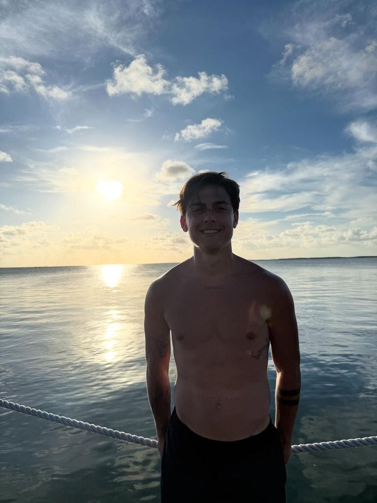 Paulo Dybala también compartió con sus seguiodres un vistazo de sus vacaciones.