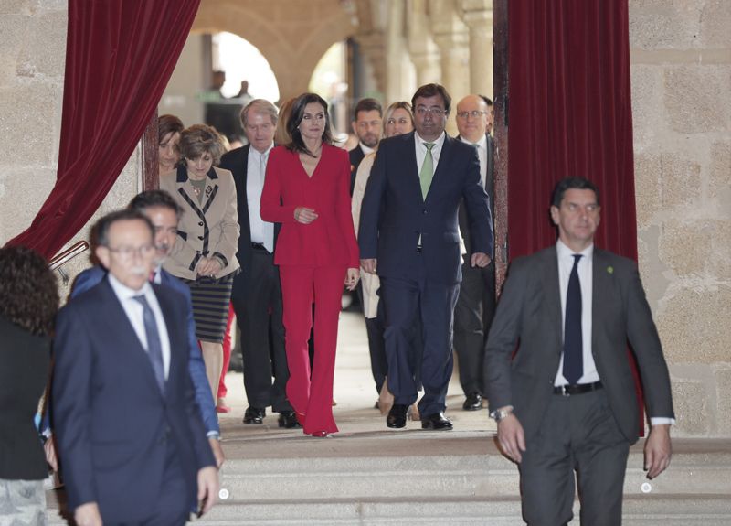 letizia caceres6