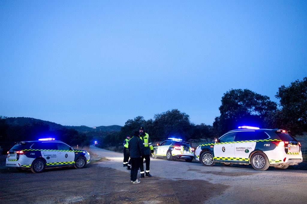 La Guardia Civil ha activado equipos especializados en Madrid, Sevilla, Málaga, Córdoba y Huelva para agilizar la identificación de los fallecidos