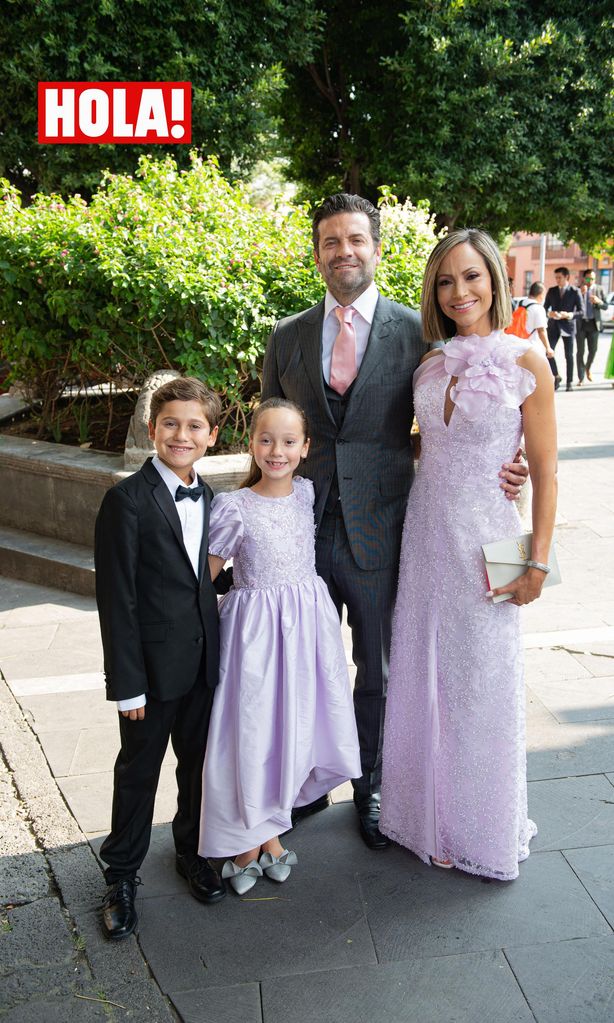 satcha pretto y su familia