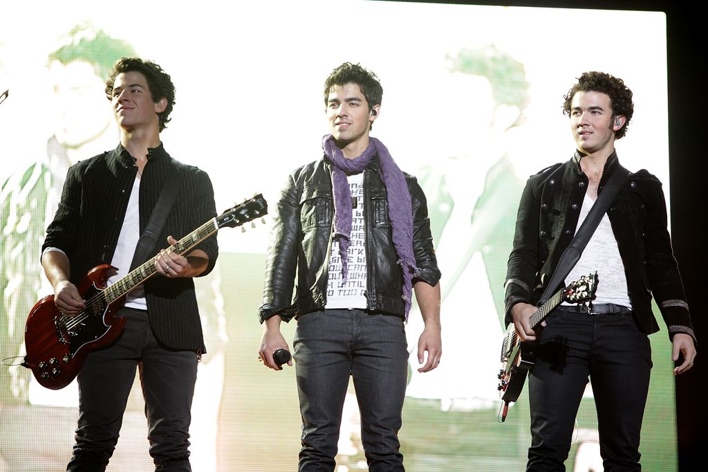 Los Jonas Brothers en uno de sus primeros conciertos en México en 2009
