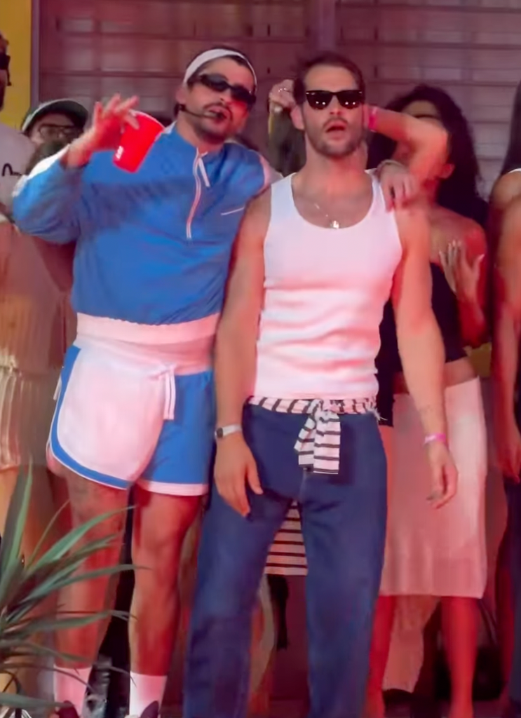El cantante y el diseñador bailaron juntos durante el concierto en Marsella.
