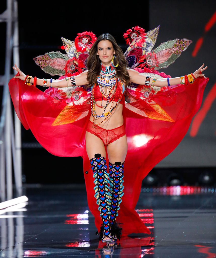 Alessandra Ambrosio.