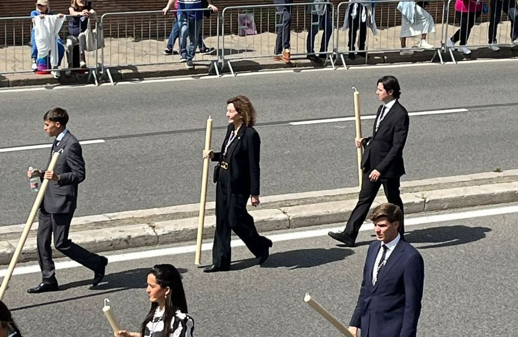 Ana Rosa Quintana y su hijo Álvaro en Roma