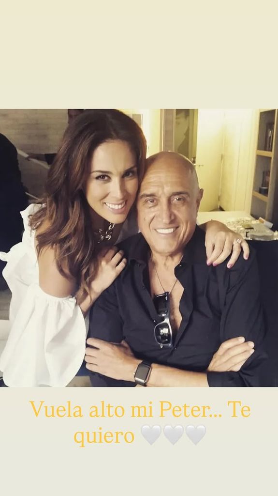 Jacky Bracamontes se despidió de Pedro Torres con esta foto.