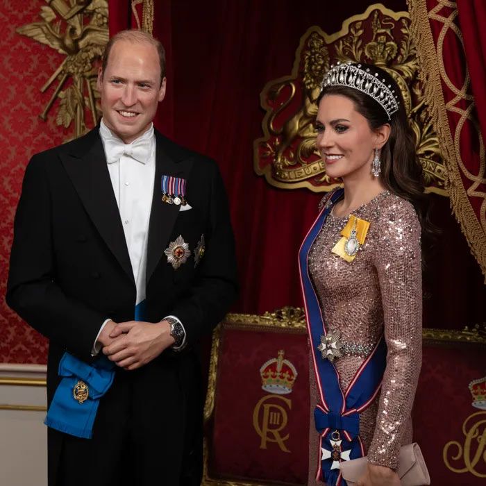Figuras de cera del príncipe Guillermo y Kate Middleton en el museo Madame Tussauds de Londres