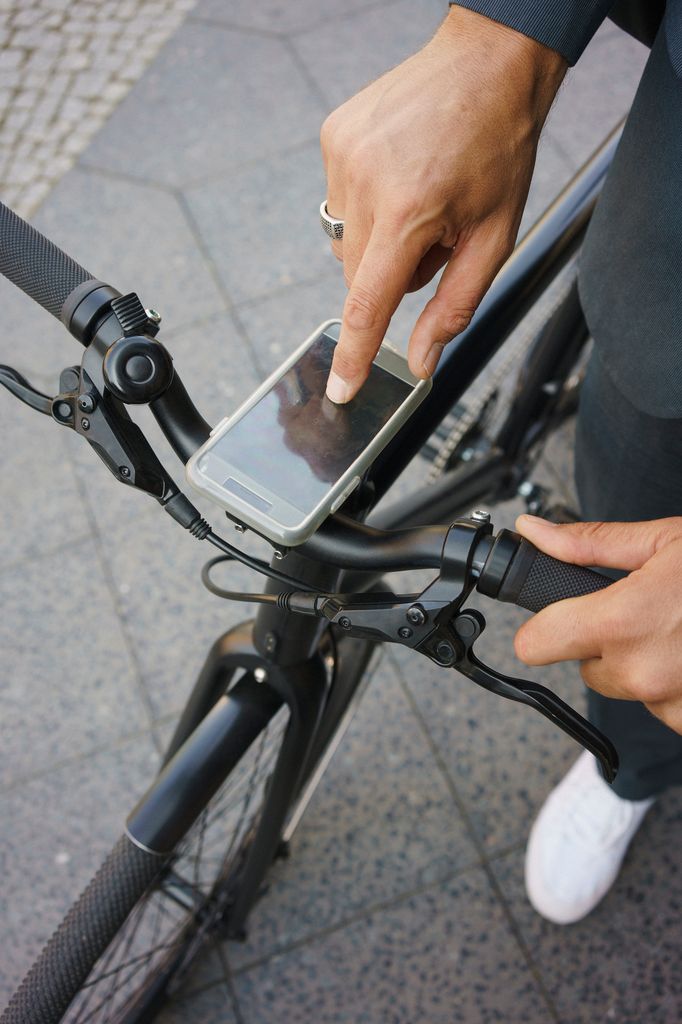 bicicleta manos