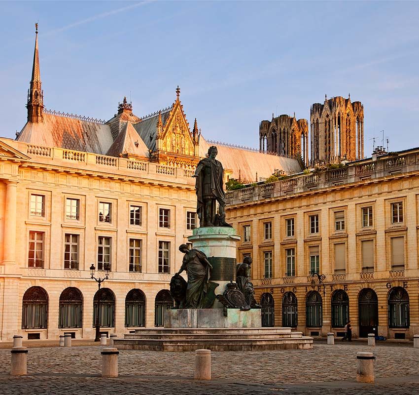 Francia, Ruta del Champage, Plaza Real de Reims