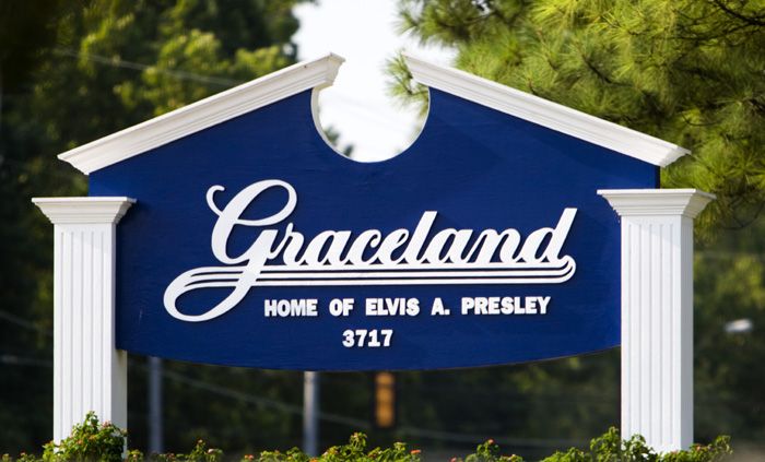 Entrada a Graceland