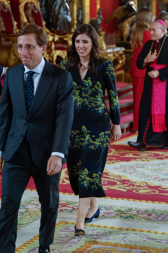 José Luis Martínez-Almeida y Teresa Urquijo en el besamanos