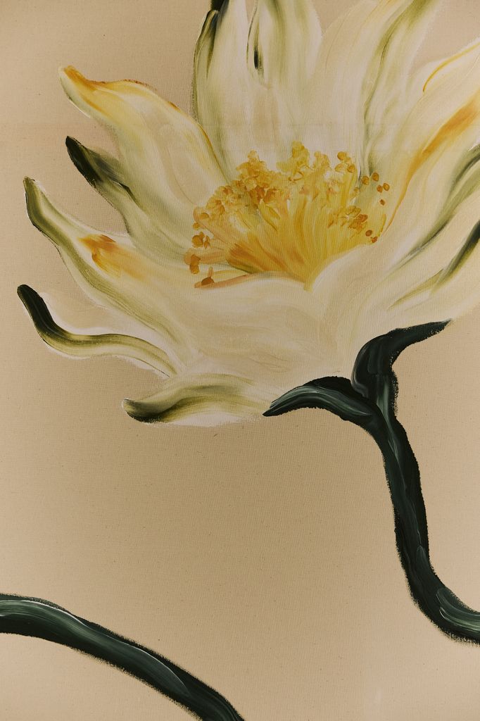 La flor de los lienzos de la boda, obra de la mejor amiga de la novia.