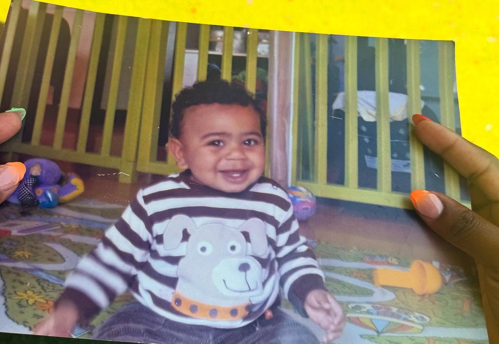 Lamine Yamal en una foto de su infancia que compartió su madre, Sheila Ebana.