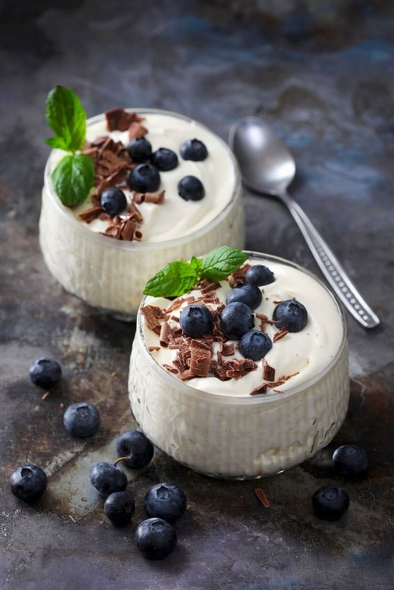 mousse-chocolate-blanco-arandanos