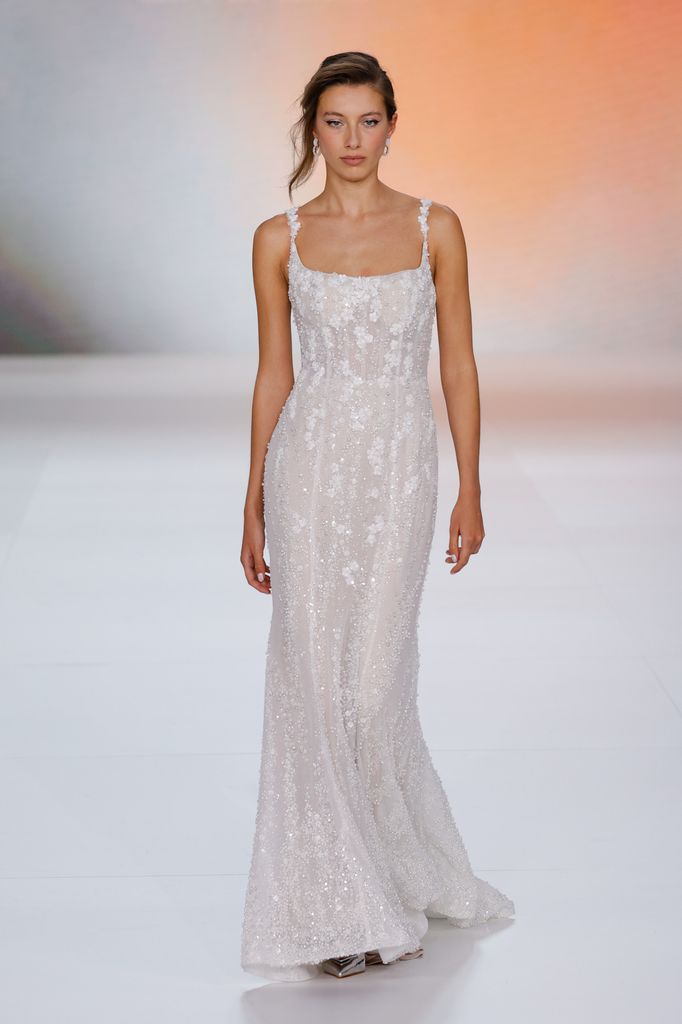 Allure Bridals S27