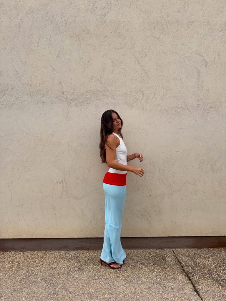 El original look de bautizo de Bea Gimeno que desafía el protocolo