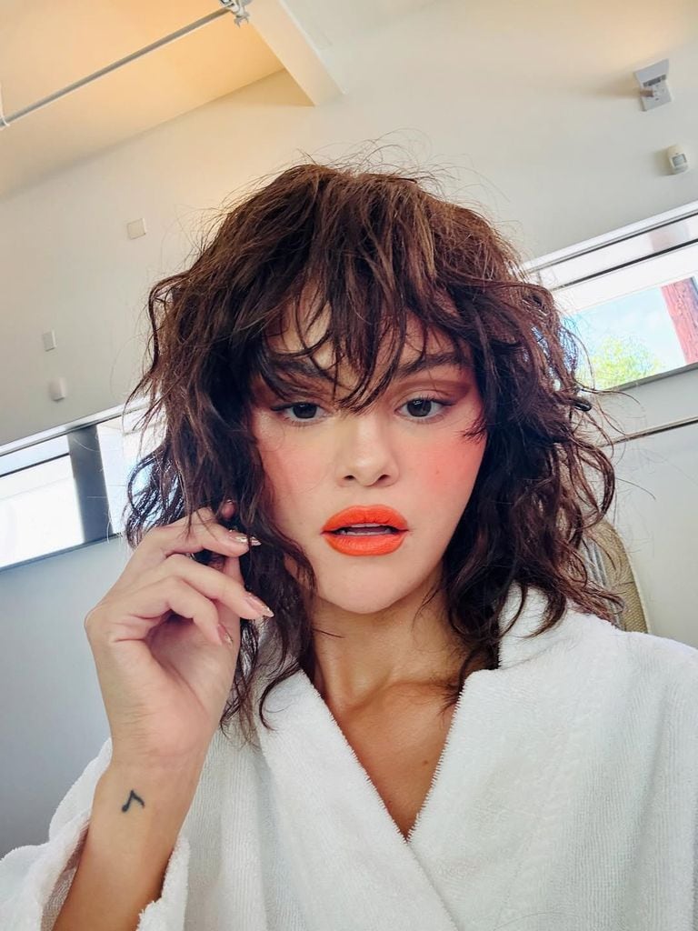 Selena Gomez sorprendió a sus fans con una nueva selfie en su cuenta de Instagram.