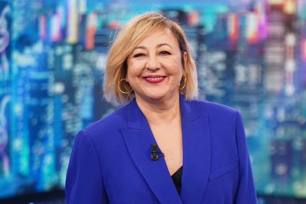 Plano medio de Carmen Machi en El Hormiguero