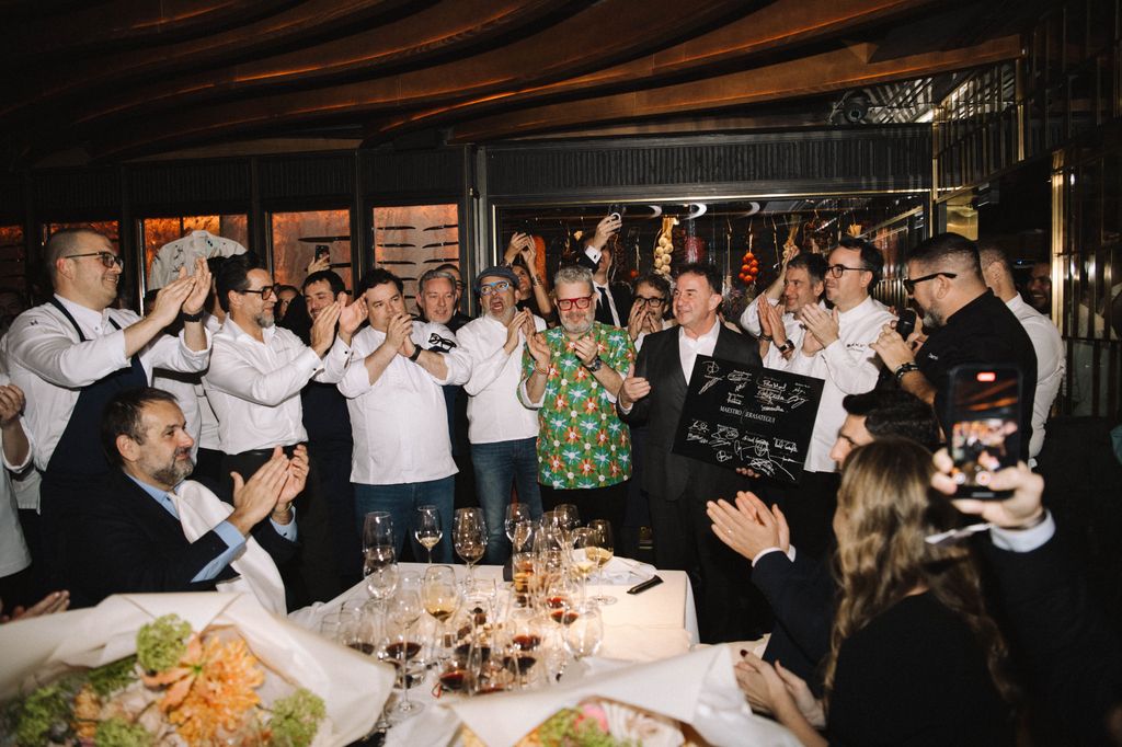 Berasategui se emocionó hasta la lágrima en este merecido homenaje.