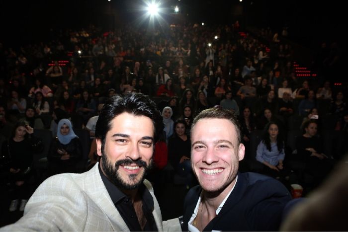 Kerem Bürsin y Burak Özçivit en 'Can feda'