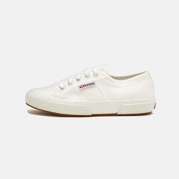 superga blancas clasicas
