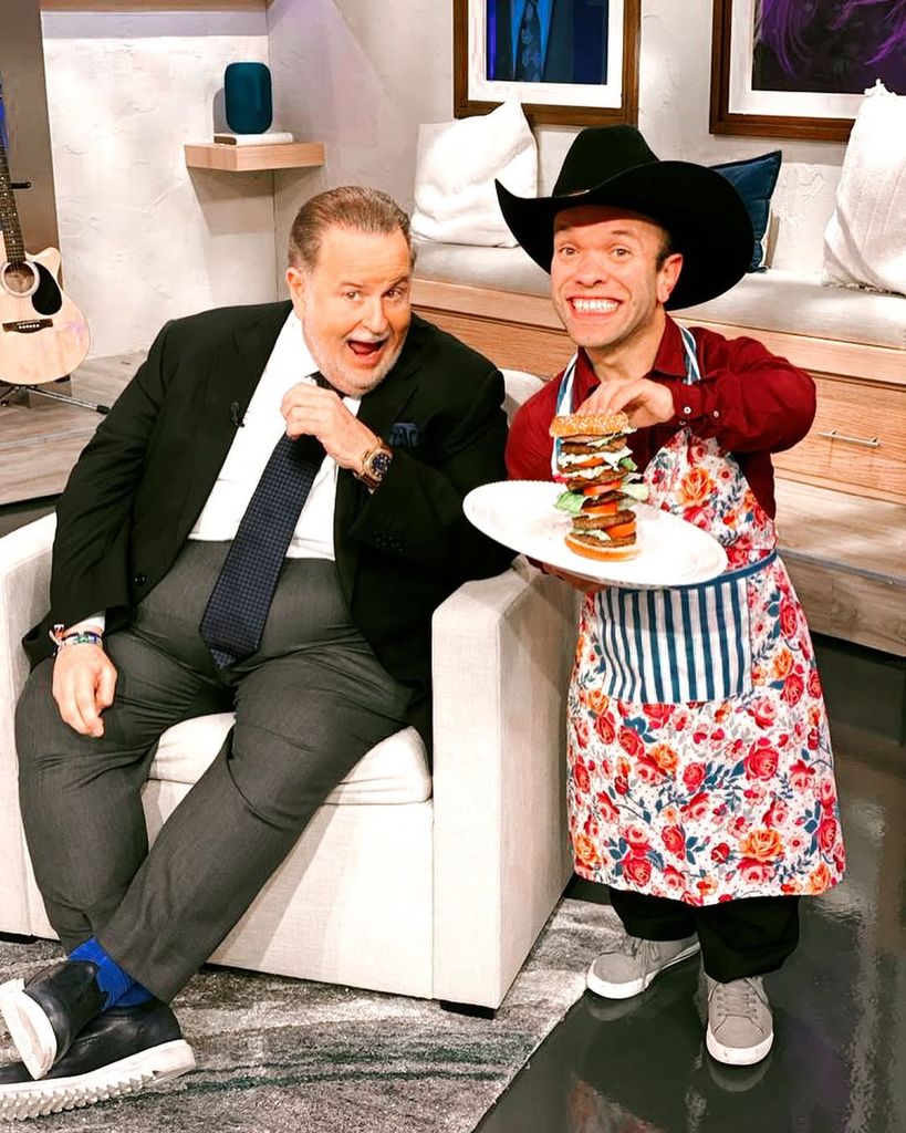 Raúl de Molina con 'Carlitos, el productor'.