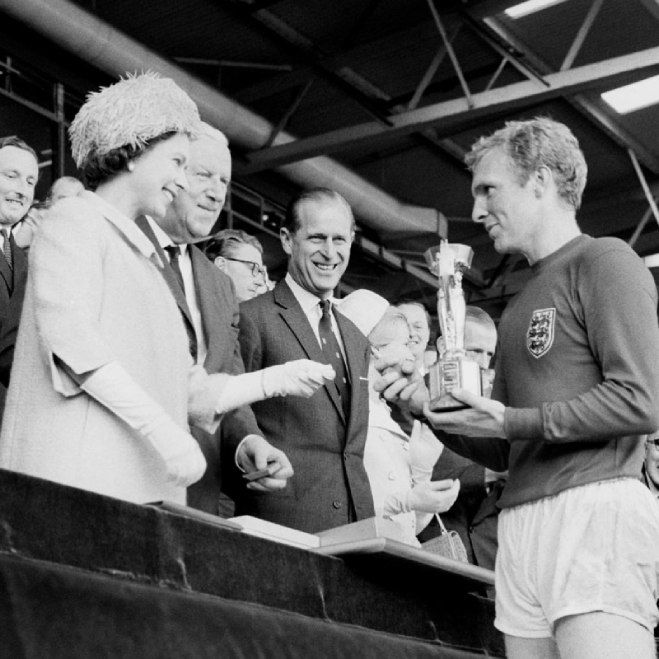 Isabel II envía un cariñoso mensaje a la Selección de Inglaterra para la final de la Eurocopa