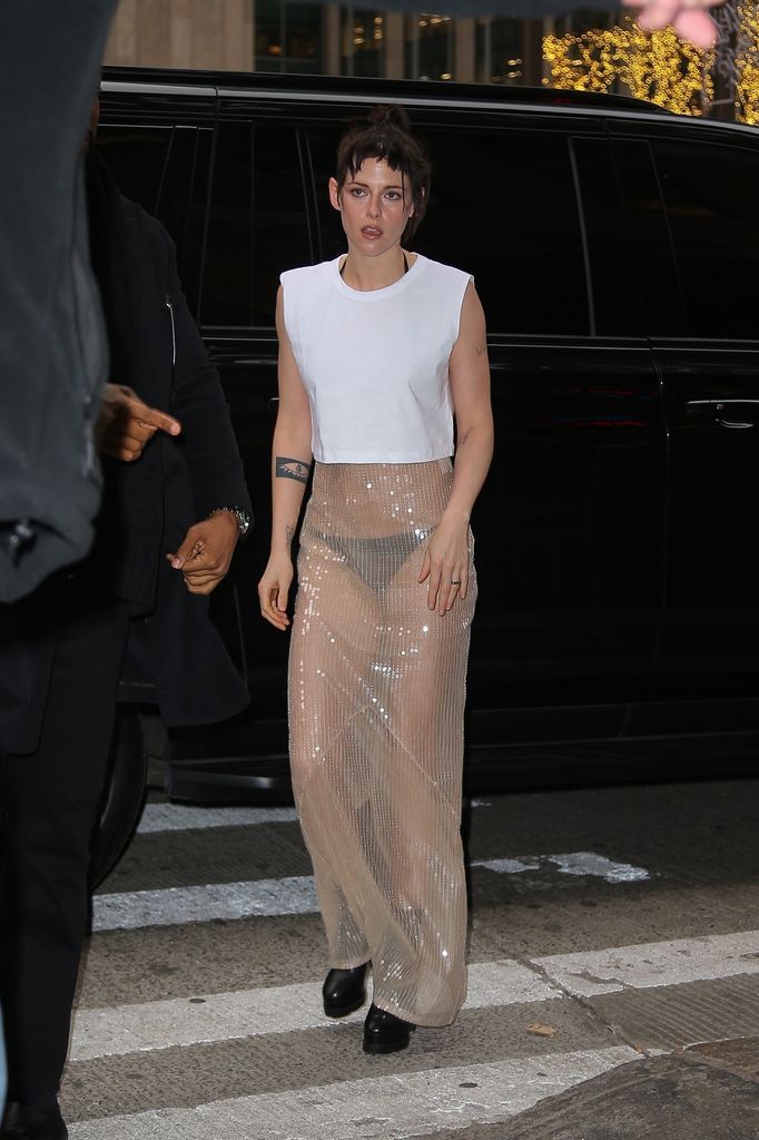 Kristen Stewart lleva transparencias en 2026.