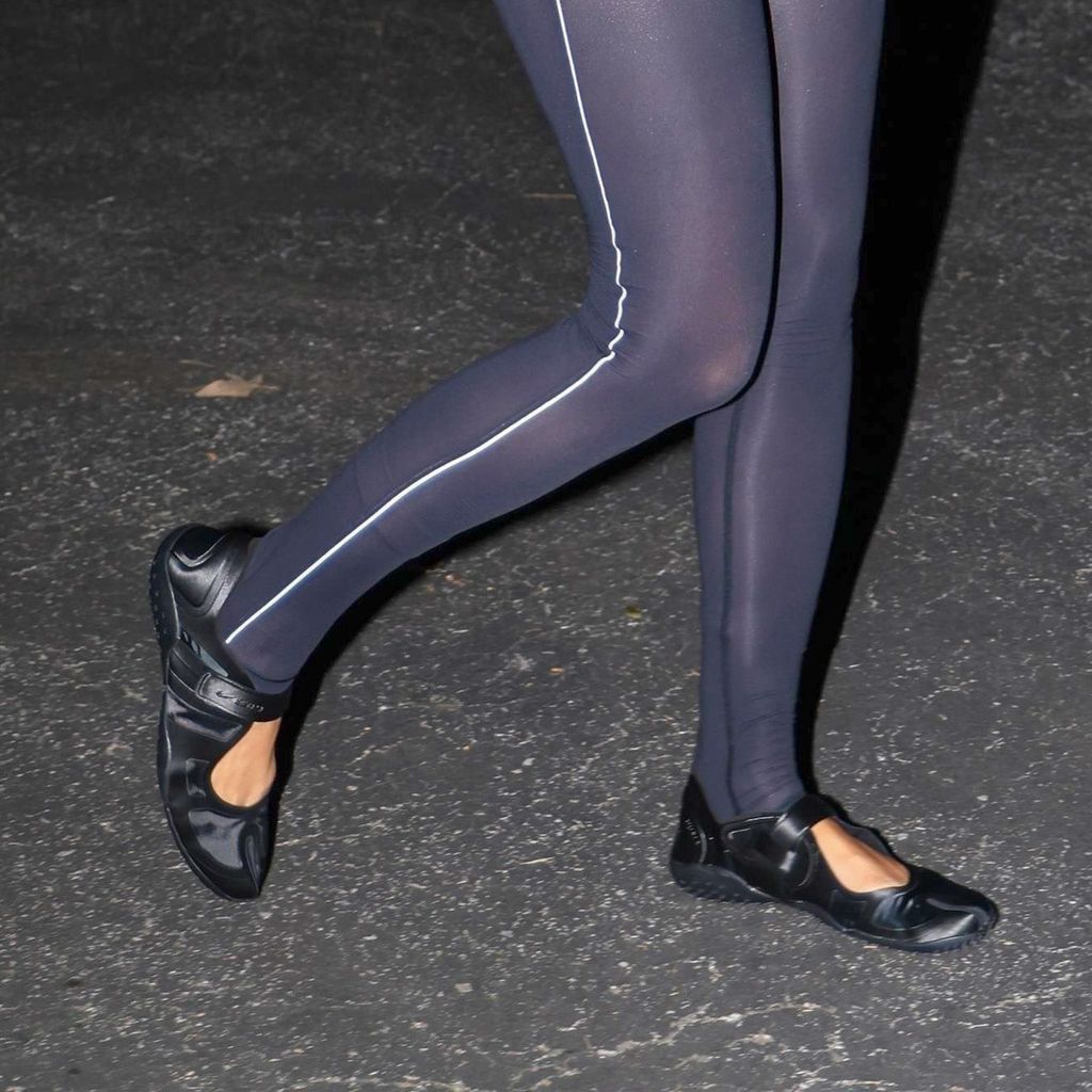 Kim lleva el nuevo lanzamiento de NikeSkims