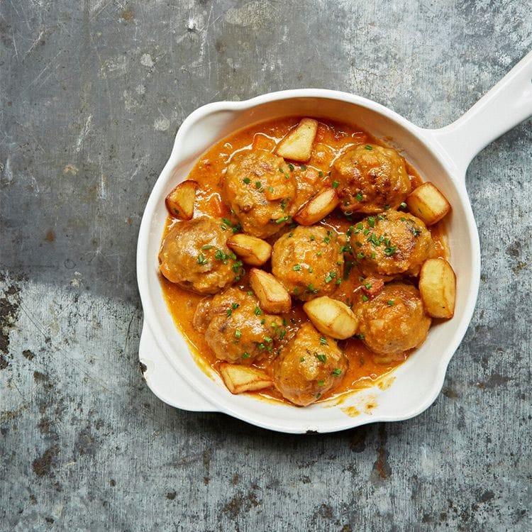 Albóndigas en salsa