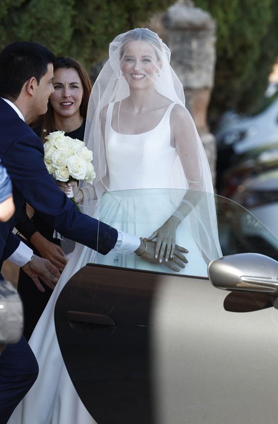 Daphne Cañizares se casa con Dani Carvajal con un vestido de princesa
