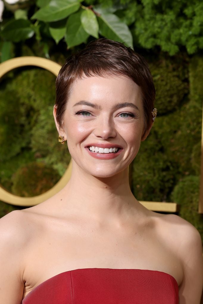 Emma Stone sorprendió con un pixie cut en los Golden Globes el pasado fin de semana