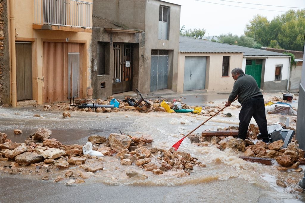 Aemet Activates Red Alert In Castellon Due To The Dana