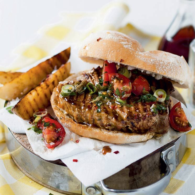hamburguesa-wagyu-ensalda