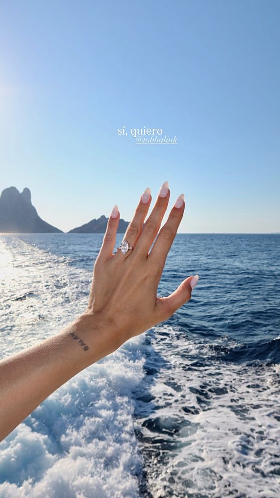 El espectacular anillo de compromiso
