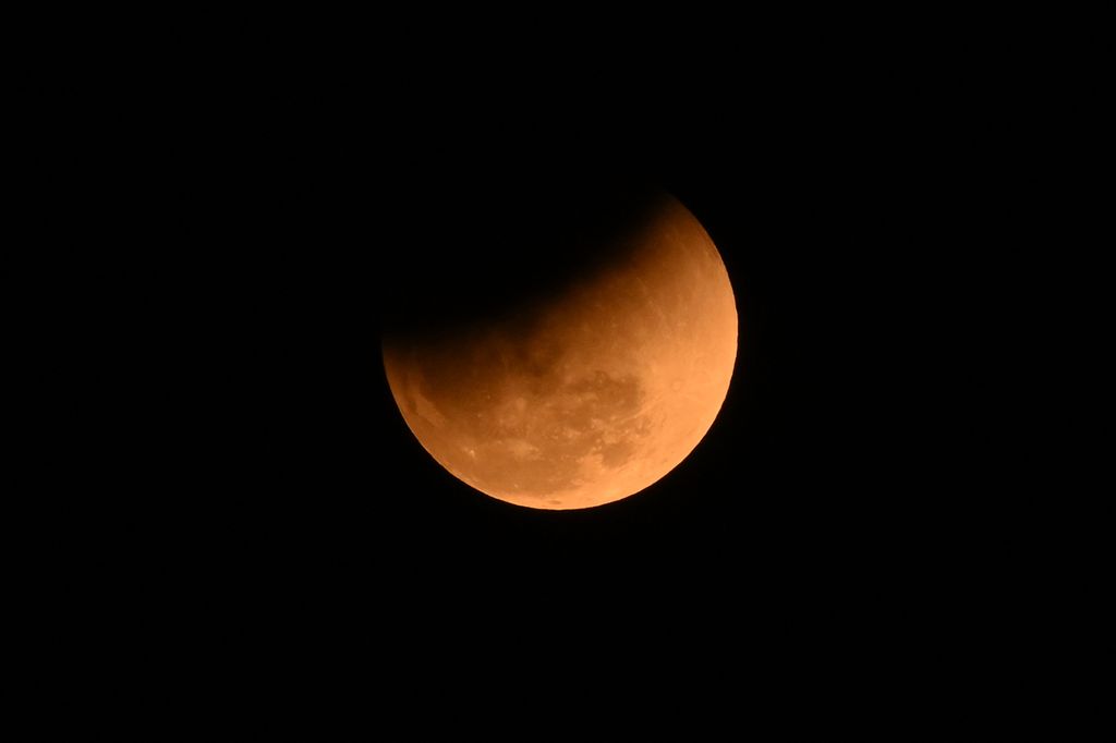 Así se vivió el eclipse lunar durante la madrugada del 3 de marzo. 