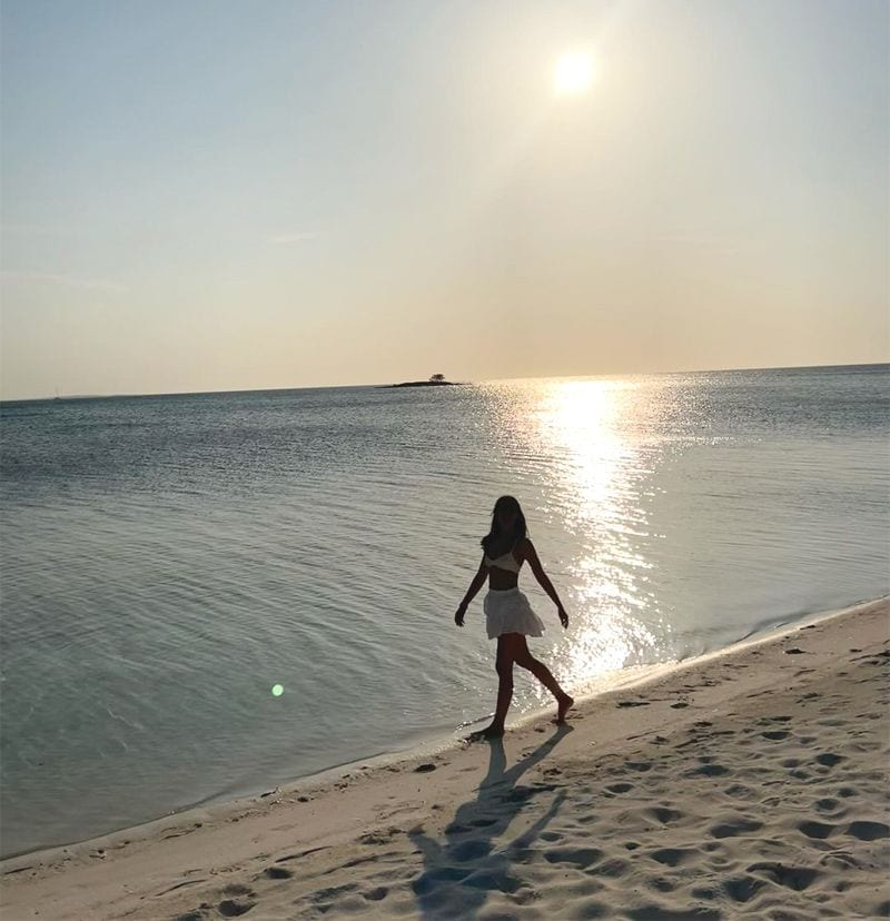 Ana de Armas se adelanta al verano con este posado en la playa