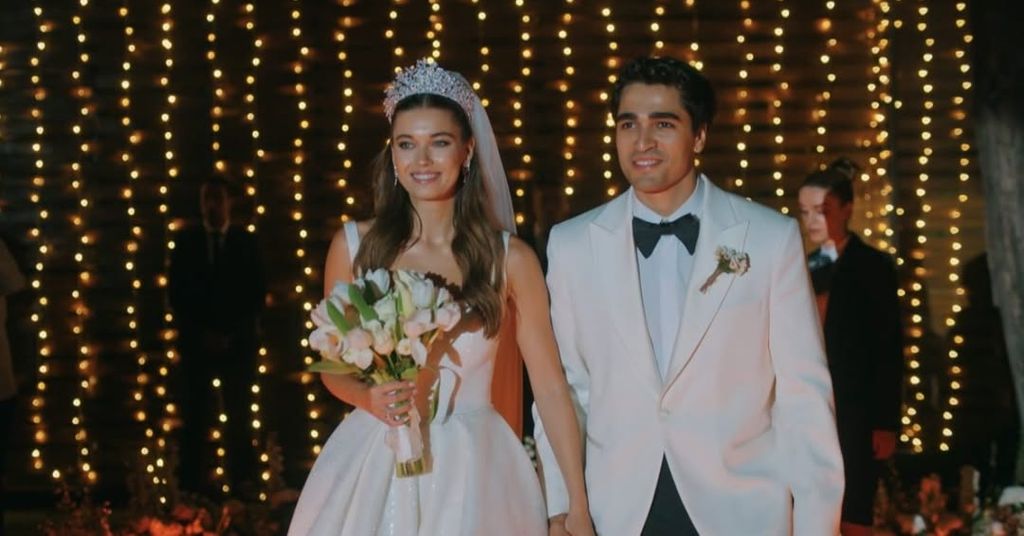 Unfollow y... ¿nueva ruptura entre Mert Ramazan Demir y Afra Saraçoglu, protagonistas de 'Una nueva vida'?