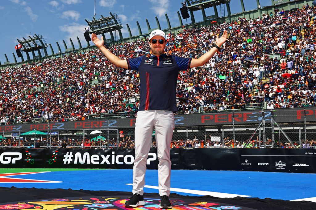 El tapatío se ha unido a la escudería Cadillac F1, tras su intempestiva salida de Red Bull el año pasado