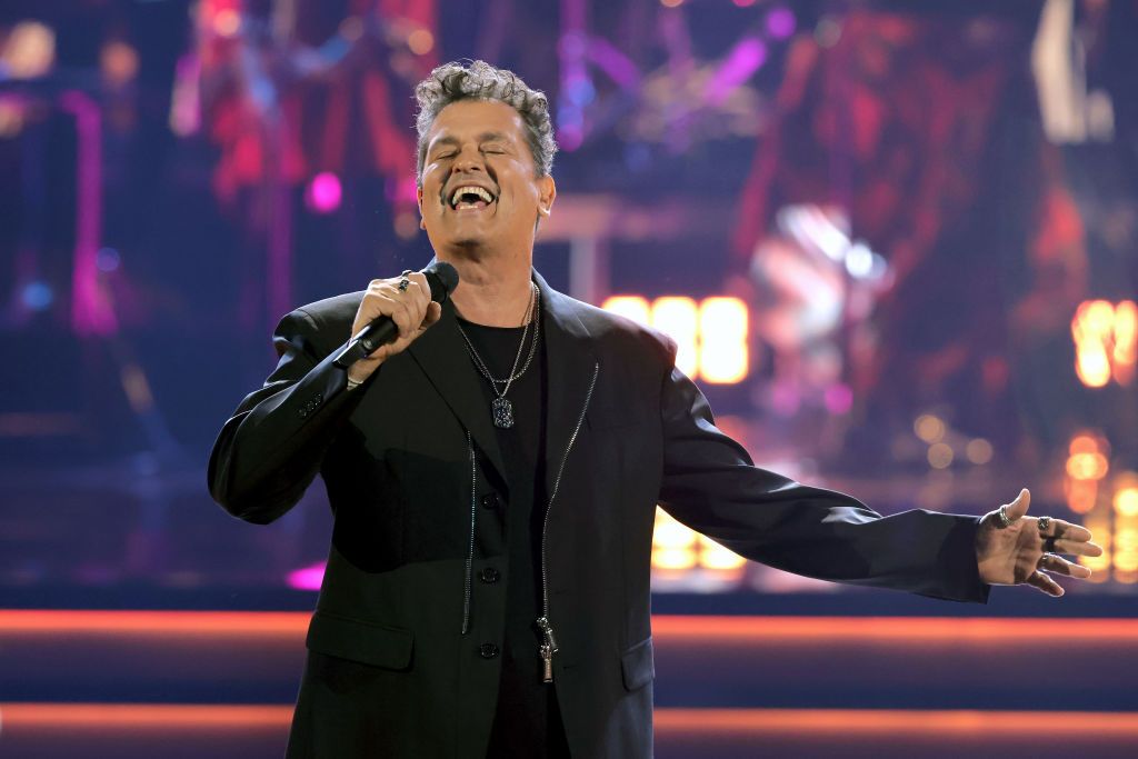 El colombiano Carlos Vives durante un concierto