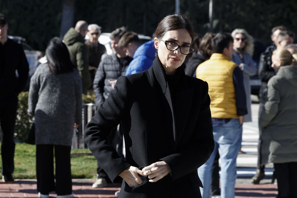 Paz Vega acudió sola a despedir a Gemma Cuervo