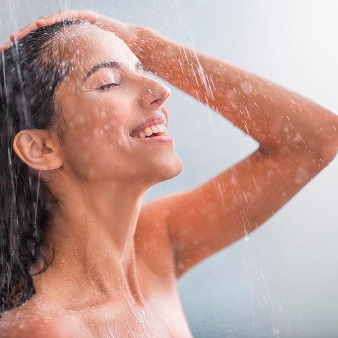 las duchas calientes ayudan a relajarse