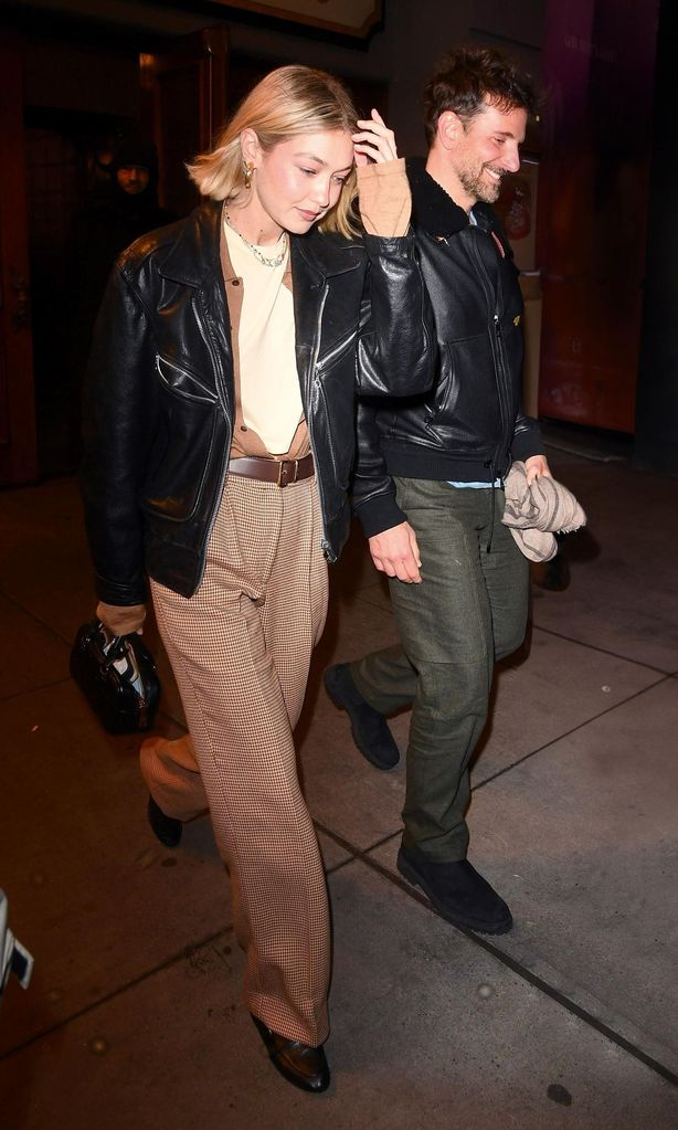 Gigi Hadid y Bradley Cooper HO4158