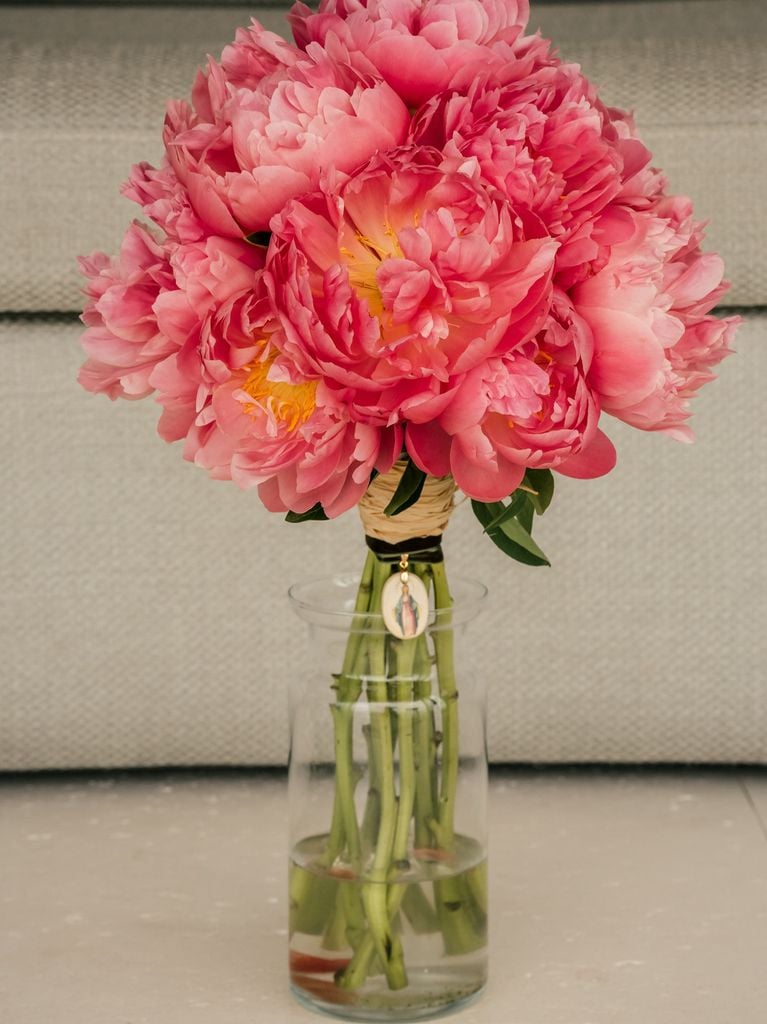 Ramos de novia de color rosa peonías de verano